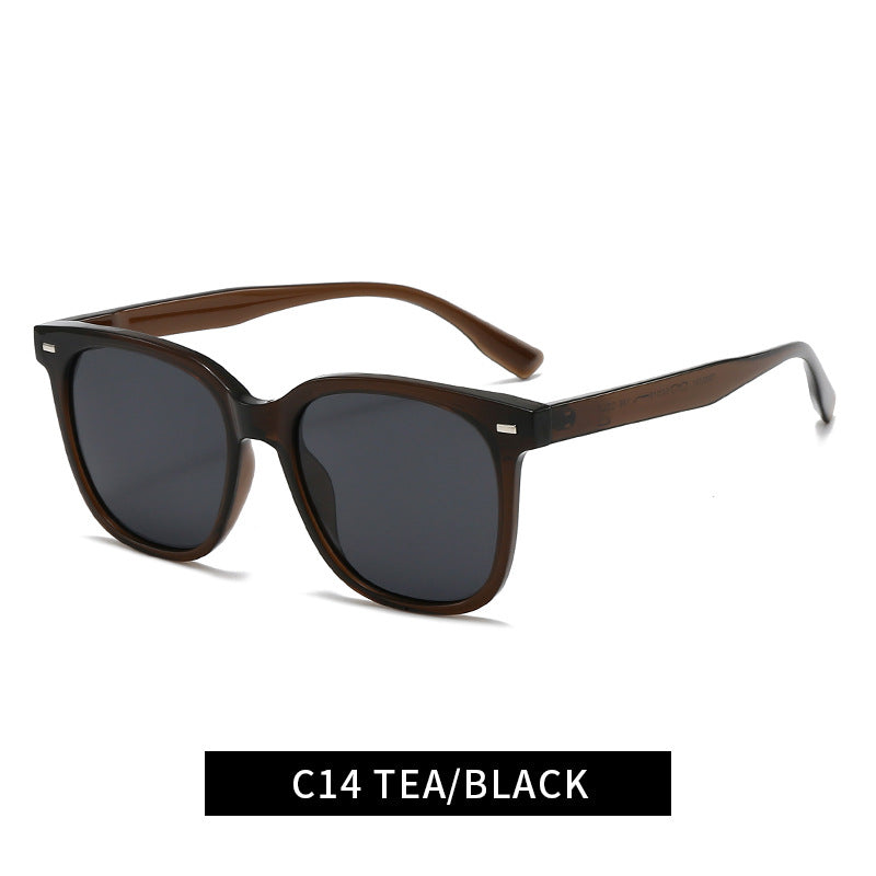 Women's fashionable sunglasses in elegant oversized design Bowlift