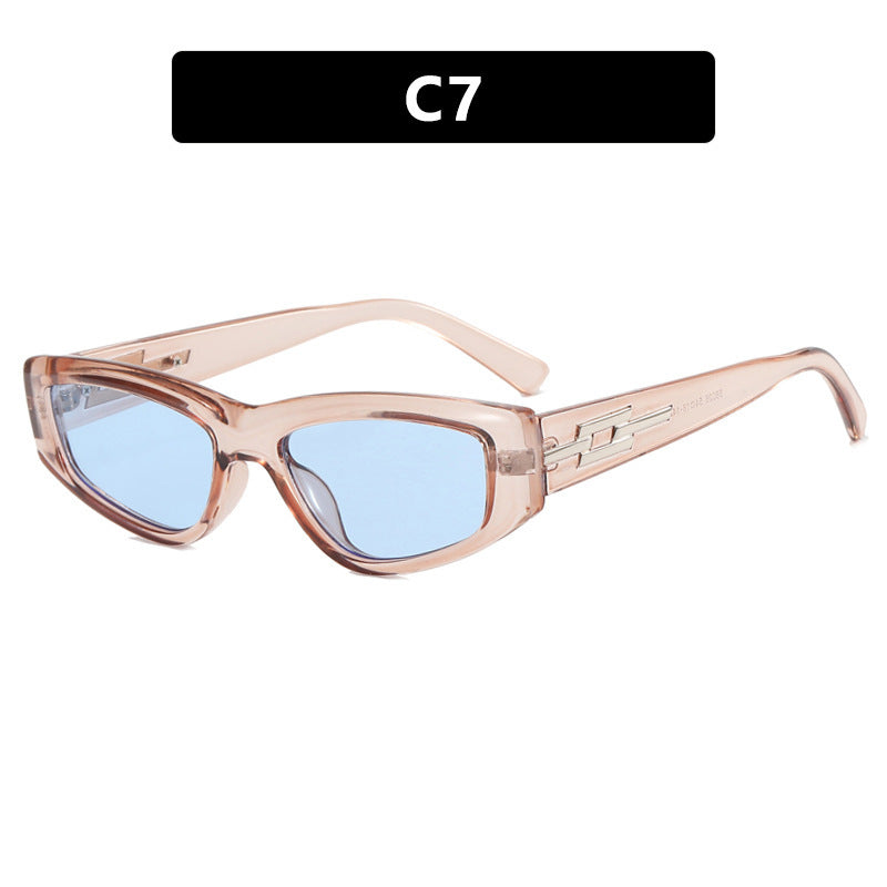 Women's fashionable sunglasses in trendy cat-eye design Bowlift