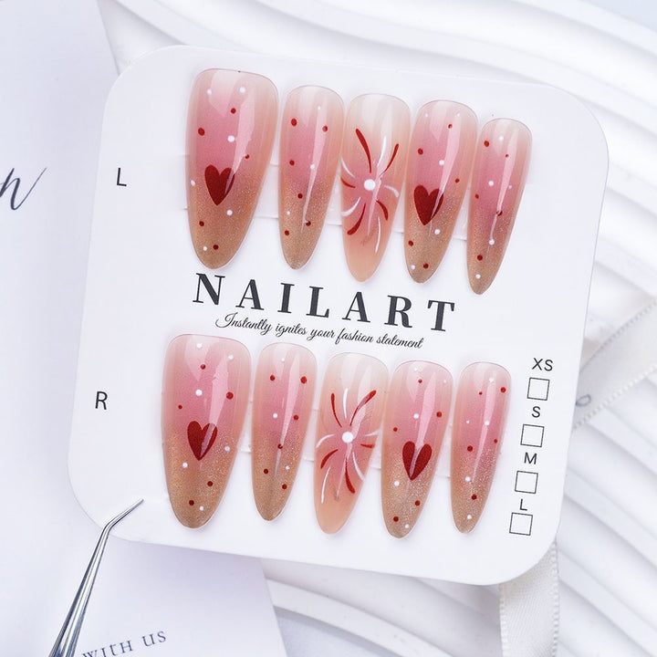 Artificial nails with glamorous crystal design Bowlift