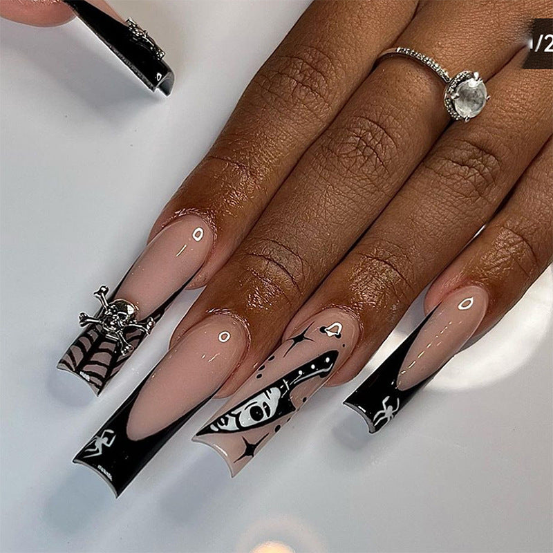 Artificial nail set with creative spider and creepy elements Bowlift