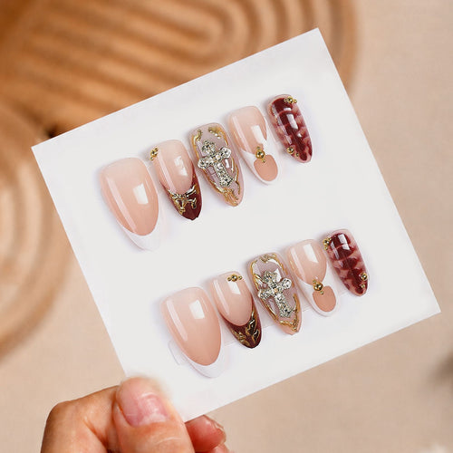 Premium Decorative Press-On Nail Art Set with Gold Accents Bowlift