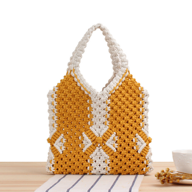 Hand-knotted tote bag in modern style Bowlift