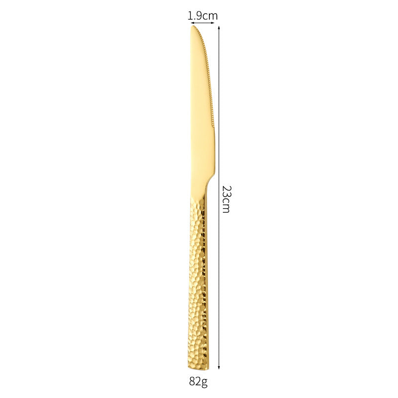Elegant spoon with unique surface design Bowlift