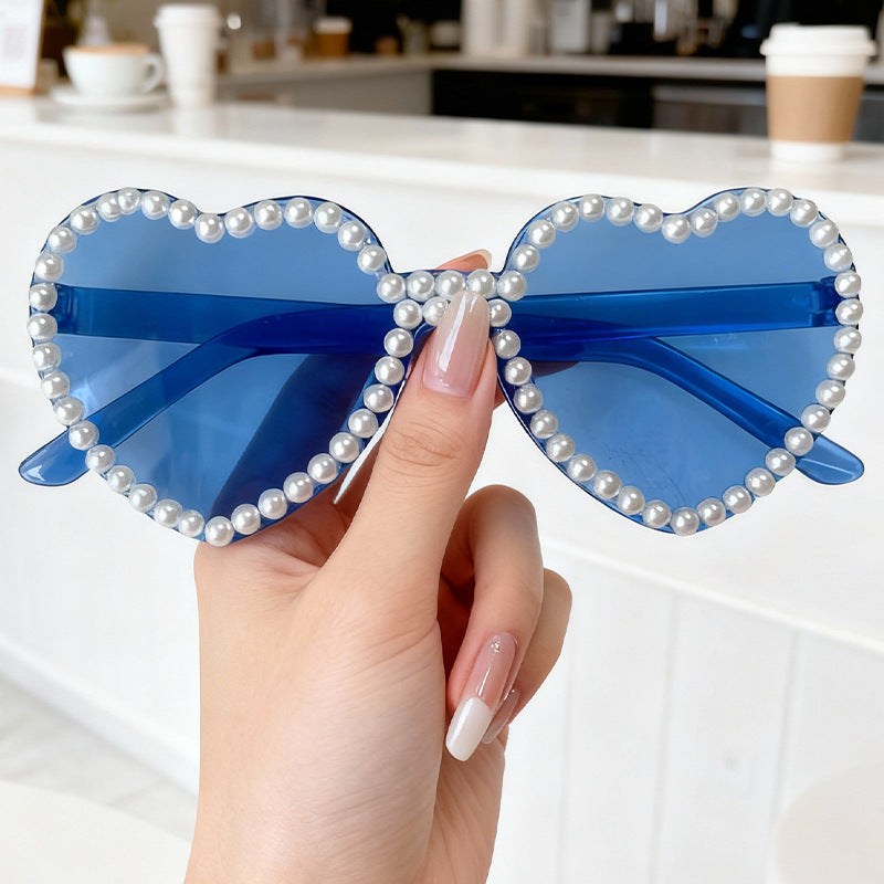 Heart-Shaped Pearl-Accent Sunglasses Bowlift