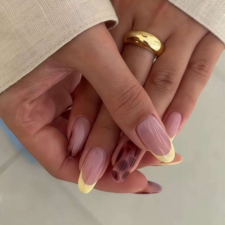 Luxurious Gel Nail Art Tips Bowlift