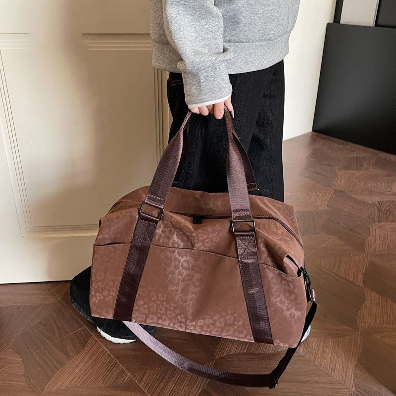 Lightweight Weekend Duffle Bag Bowlift