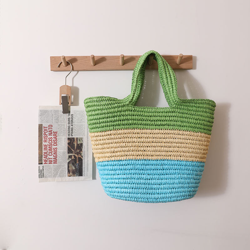 Handcrafted Durable Beach Bag with Cheerful Zigzag Pattern Bowlift
