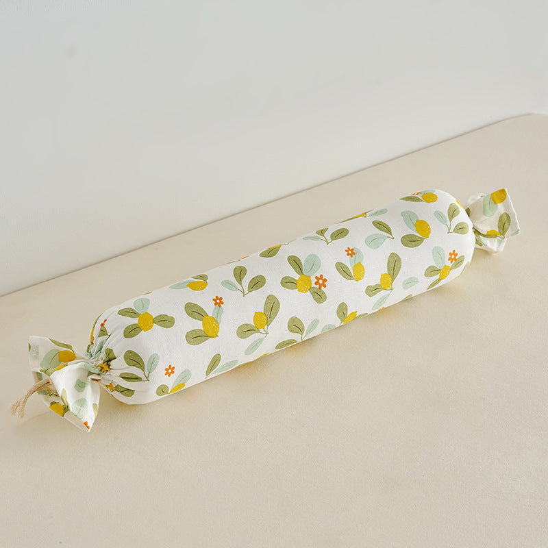 Neck support roll with loving heart design Bowlift