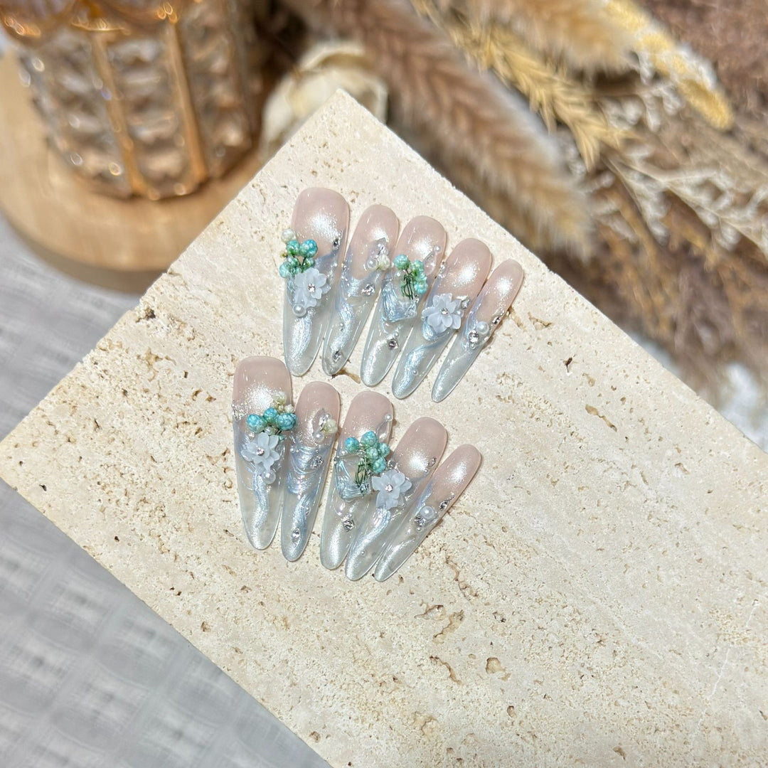 Elegant Floral Stiletto Nail Art Bowlift