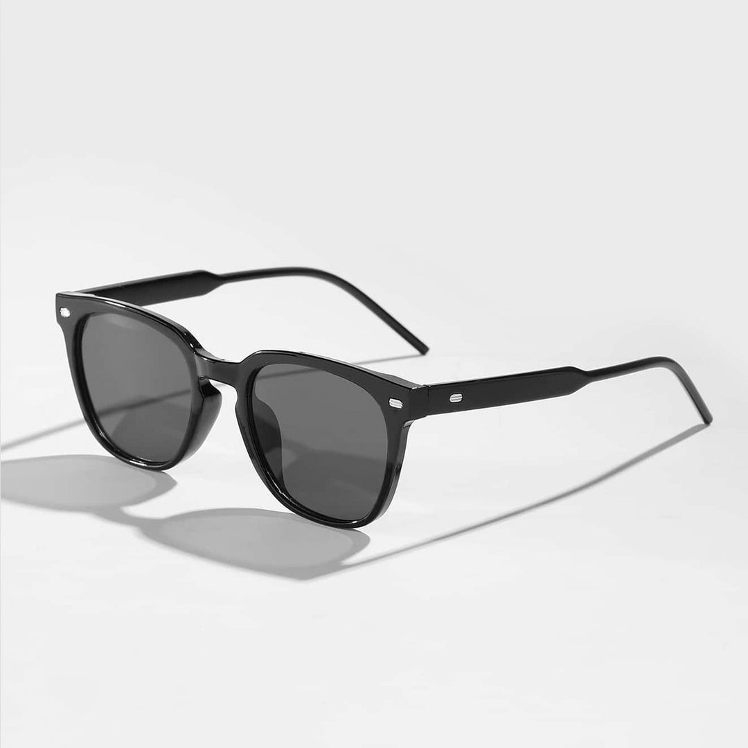Women's stylish sunglasses with a sturdy frame and UV protection Bowlift