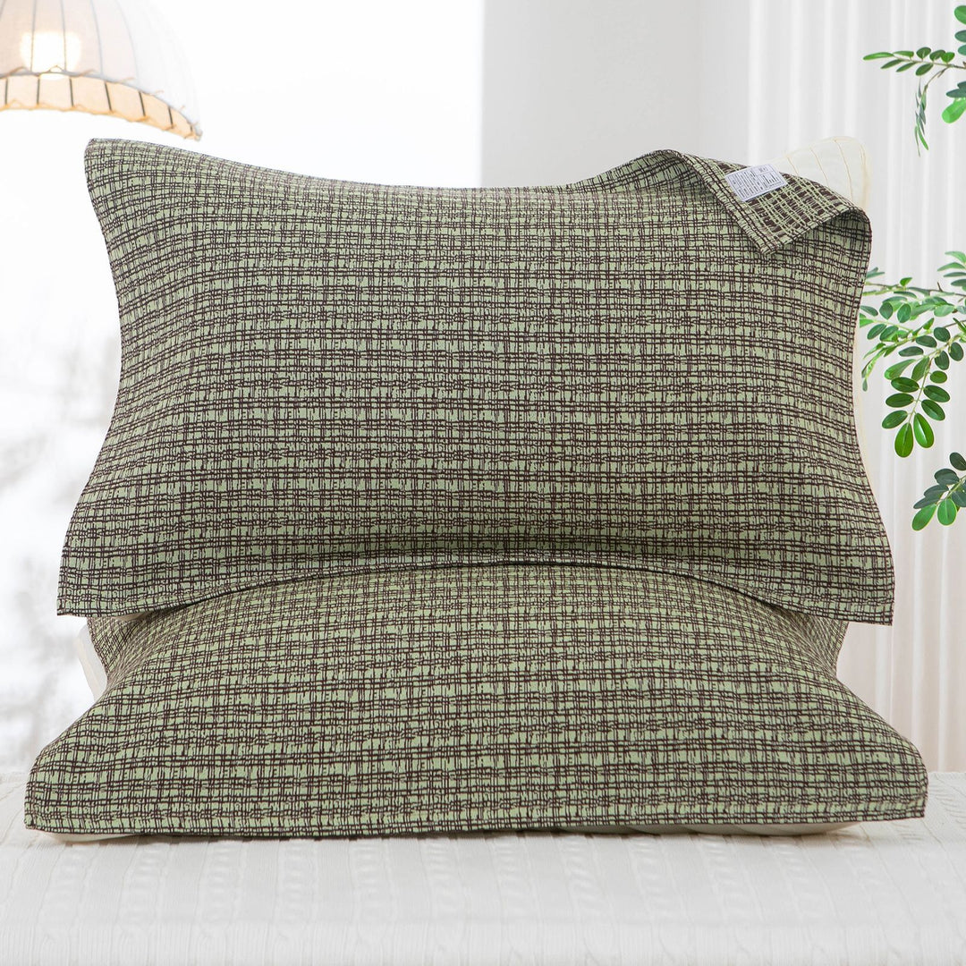 Women's pillowcase with delicate floral motif Bowlift