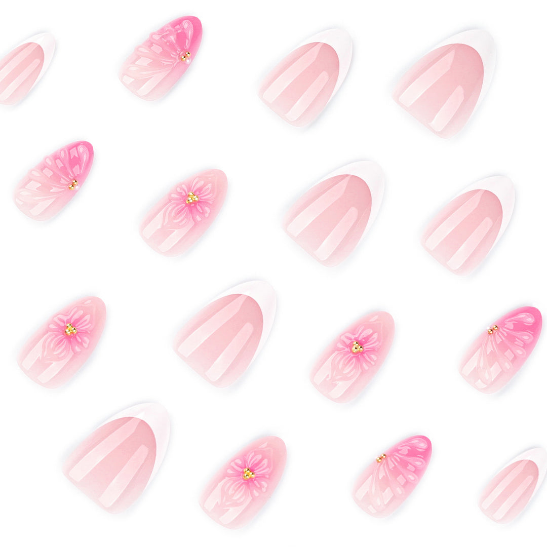 Outstanding nail art with luxurious flower and shell designs Bowlift