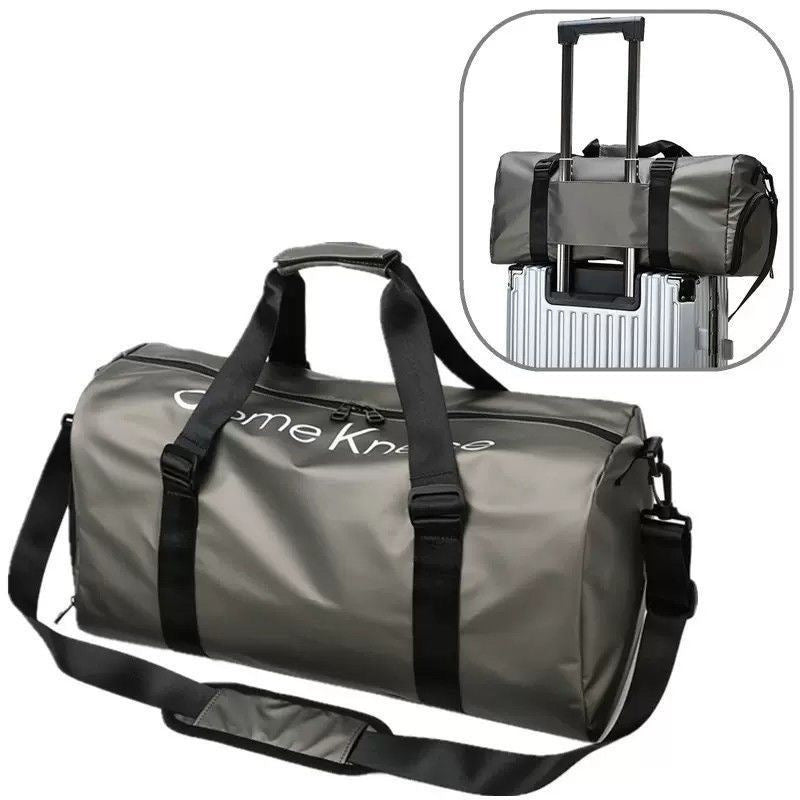 Travel bag with integrated trolley attachment system Bowlift