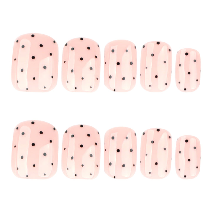 Artful Nail Art with Modern Dot Patterns Bowlift