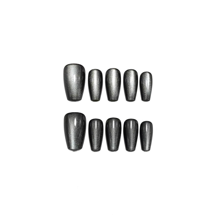 Artificial Nails in Elegant High Gloss Design Bowlift
