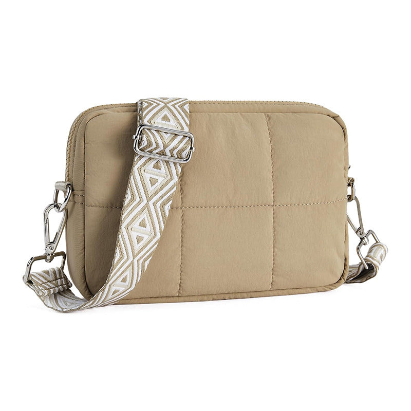 Padded shoulder bag with adjustable shoulder strap Bowlift
