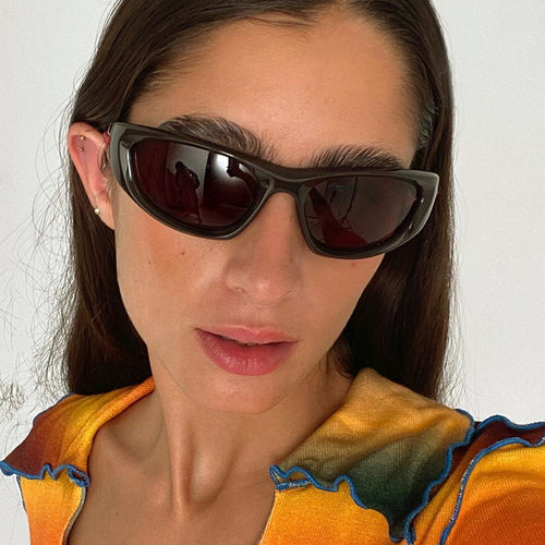 Women's Sporty Sunglasses with Ergonomic Design and UV Protection Bowlift