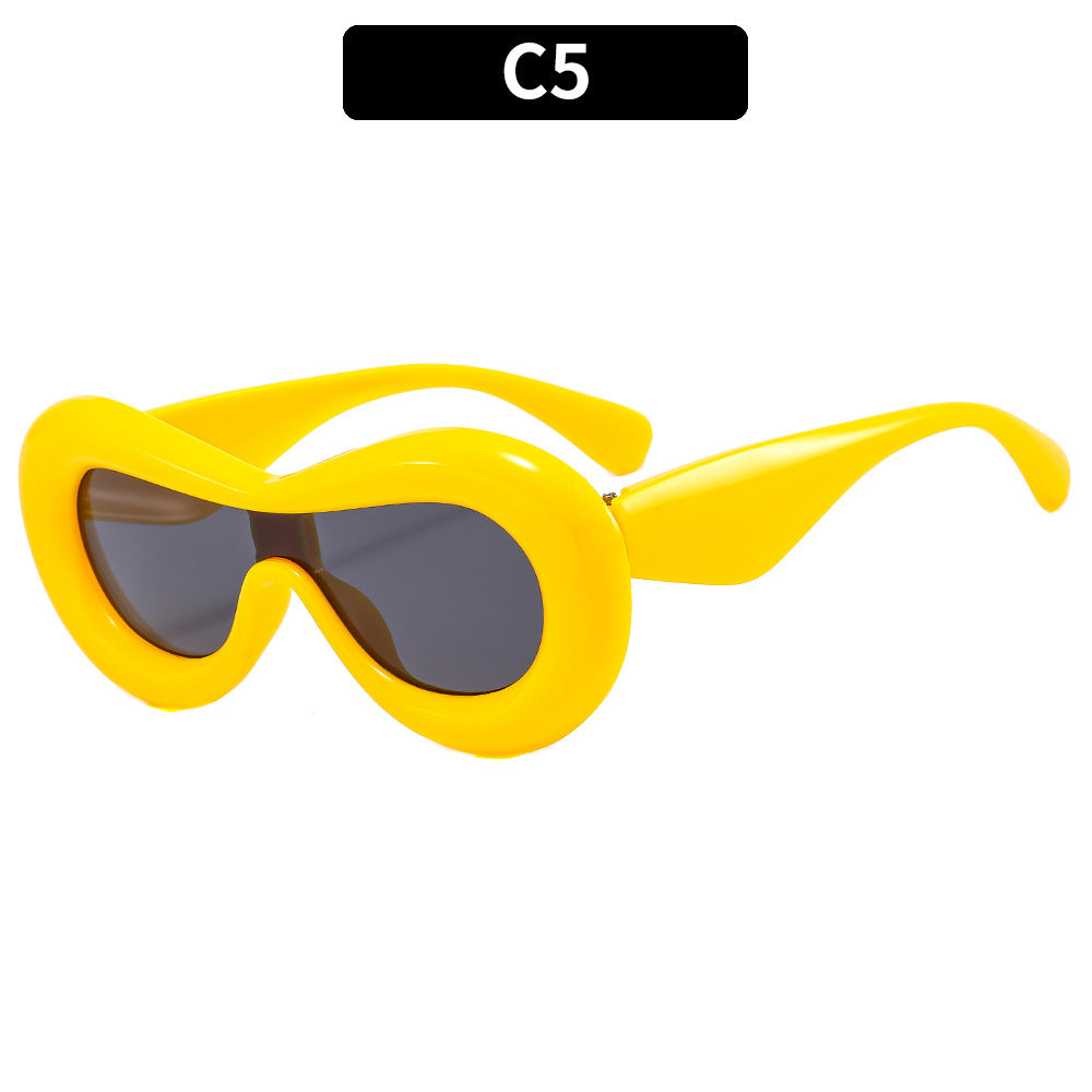 Oversized Retro-Inspired Fashion Sunglasses