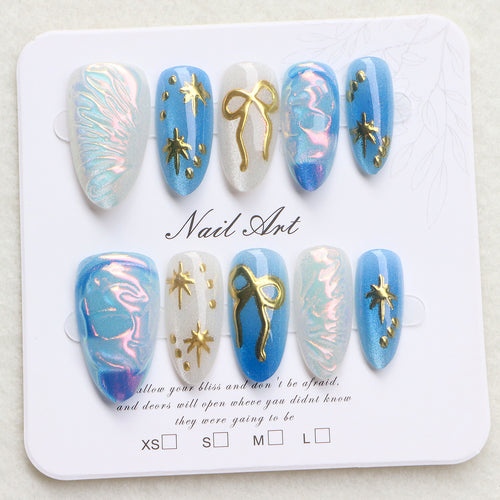 Artistic Nail Art Set with Metallic Accents Bowlift