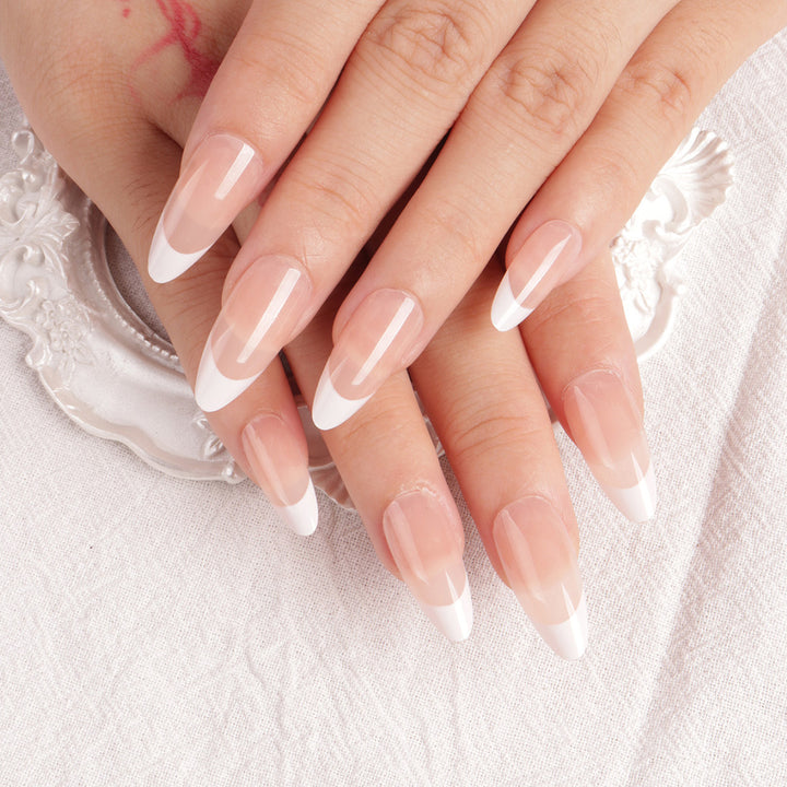 French Tip Nail Art Bowlift