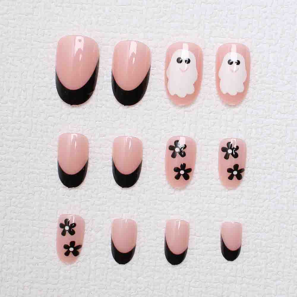 Artistic Halloween-Themed Press-On Nail Art Bowlift