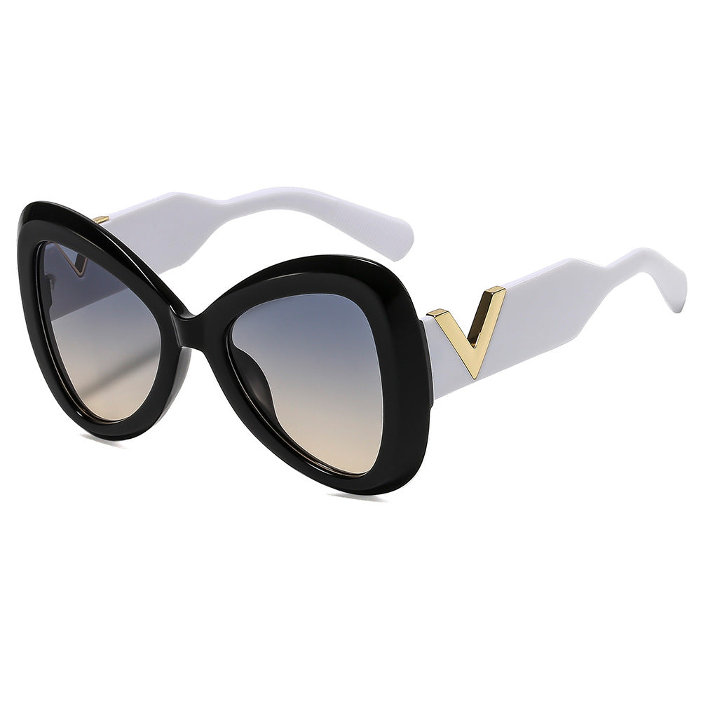 Ladies Cat-Eye Sunglasses with Luxurious Metal Accents Bowlift