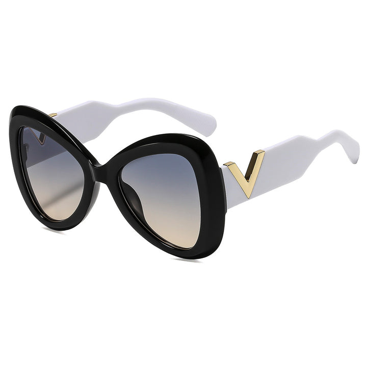 Ladies Cat-Eye Sunglasses with Luxurious Metal Accents Bowlift