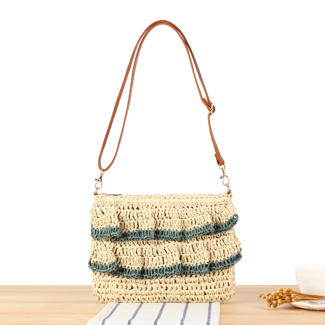 Trendy Handbag with Refinement Bowlift