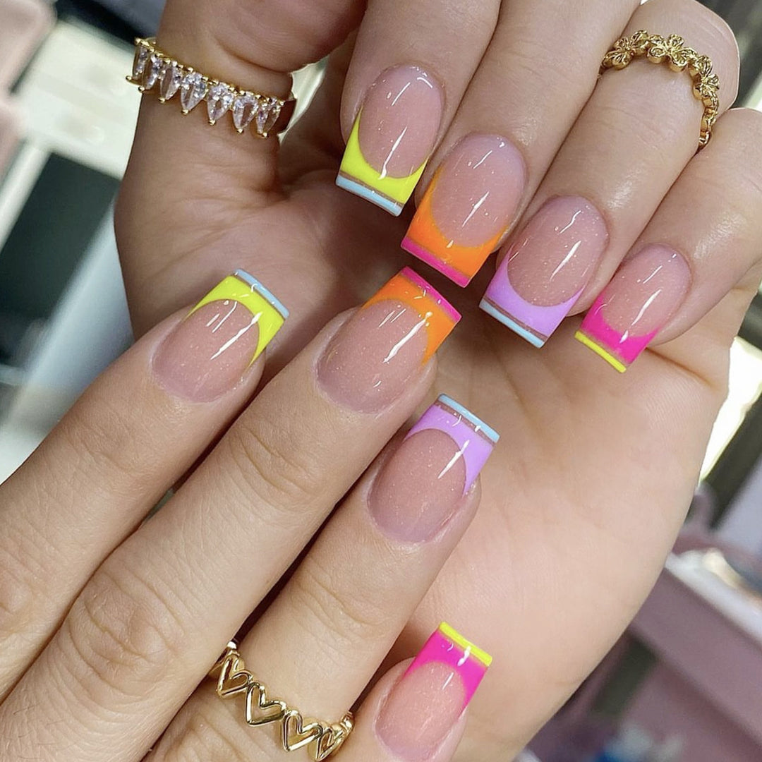 Artistic Gradient Nail Art Extensions Bowlift