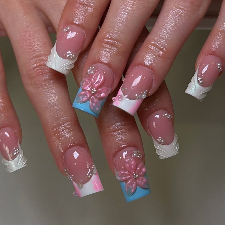 Artificial nails with floral 3D applications and detailed decorations Bowlift