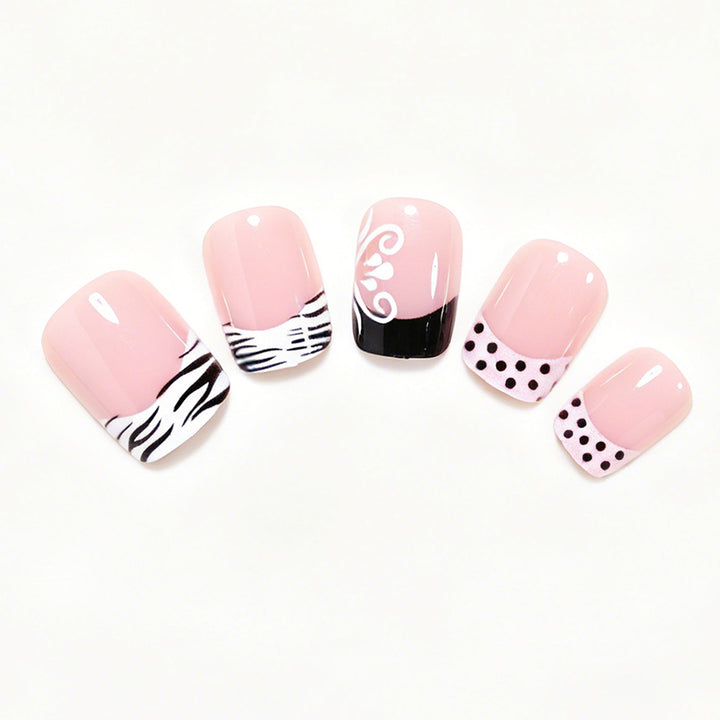 Artistic French Tip Nail Art Bowlift