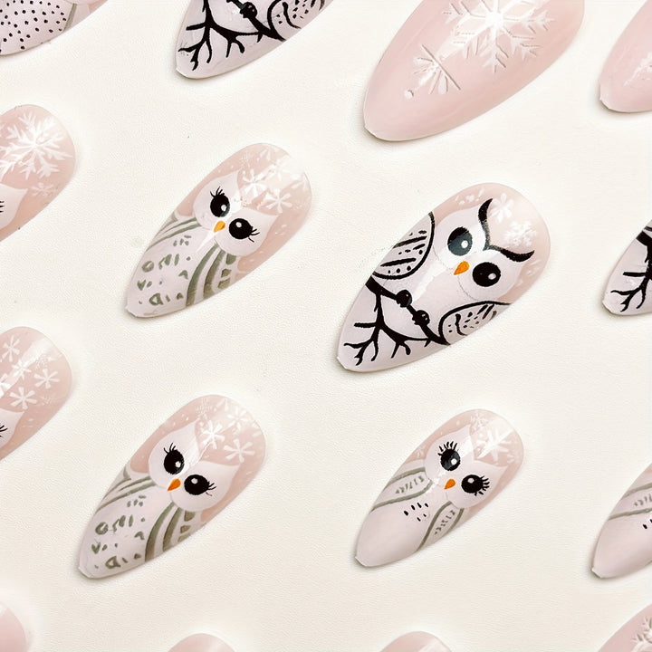 Artistic Owl-Inspired 3D Nail Art Bowlift