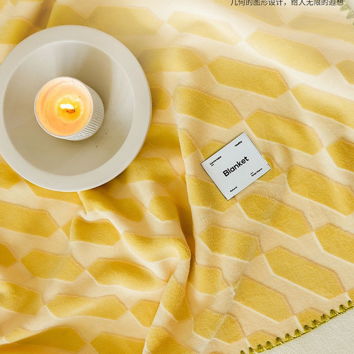 Women's cozy blanket with modern geometric pattern Bowlift