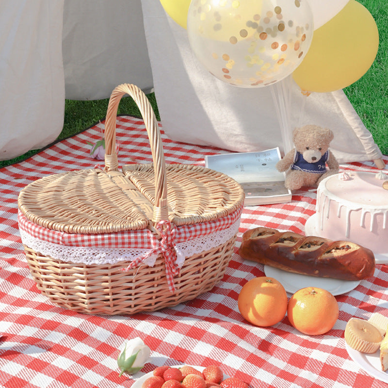 Women's basket with decorative fabric trim and practical carrying handle Bowlift