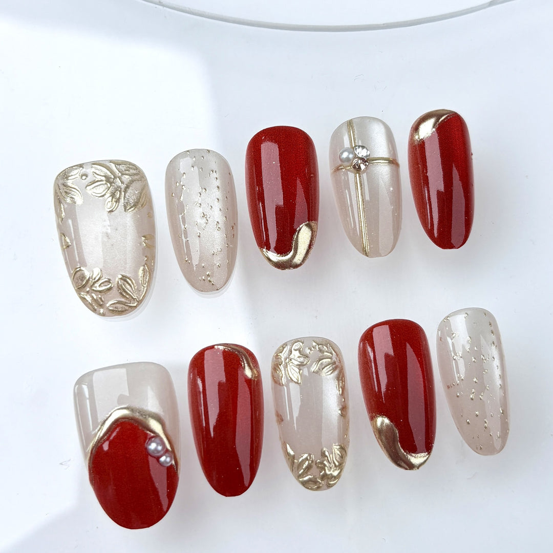 Acrylic nail set with elegant flower and glitter accents Bowlift