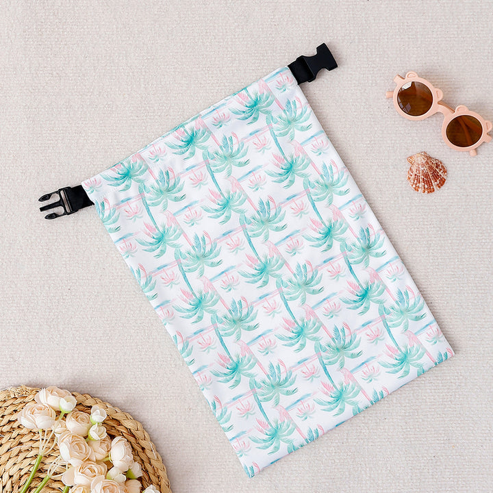 Beach-Friendly Diaper Bag Bowlift