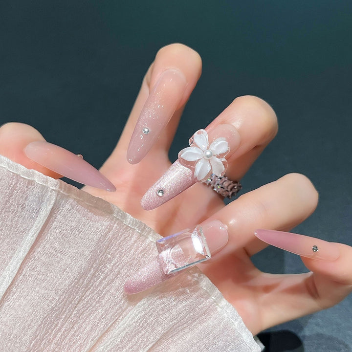 Artistic Decorative Press-On Nails Bowlift
