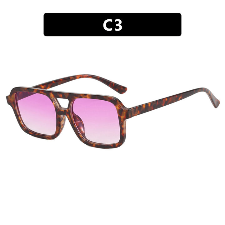 Women’s fashionable sunglasses in elegant rectangular format Bowlift