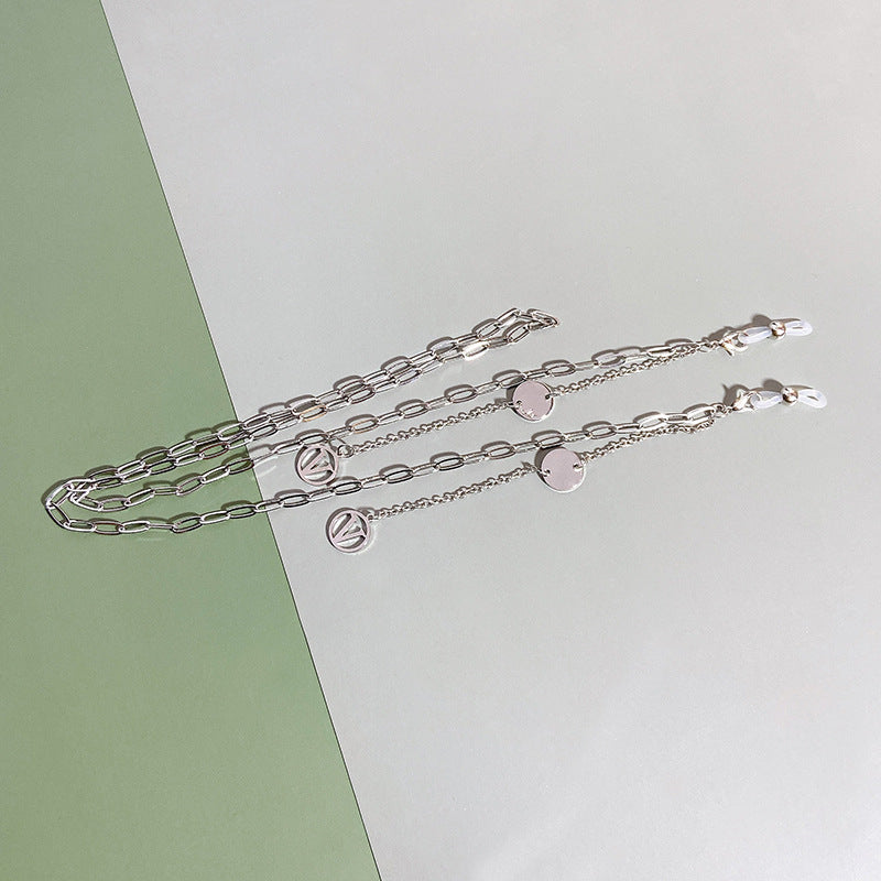 Stylish jewelry necklace with modern pendants Bowlift