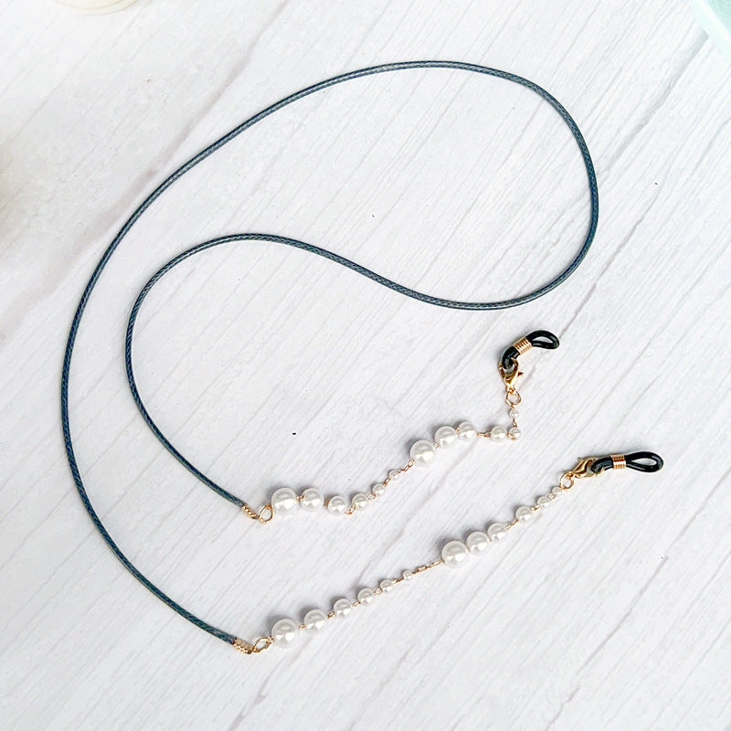 Pearl-Accented Eyewear Holder Chain Bowlift