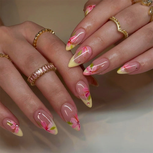 Floral-Themed Press-On Nail Art Bowlift