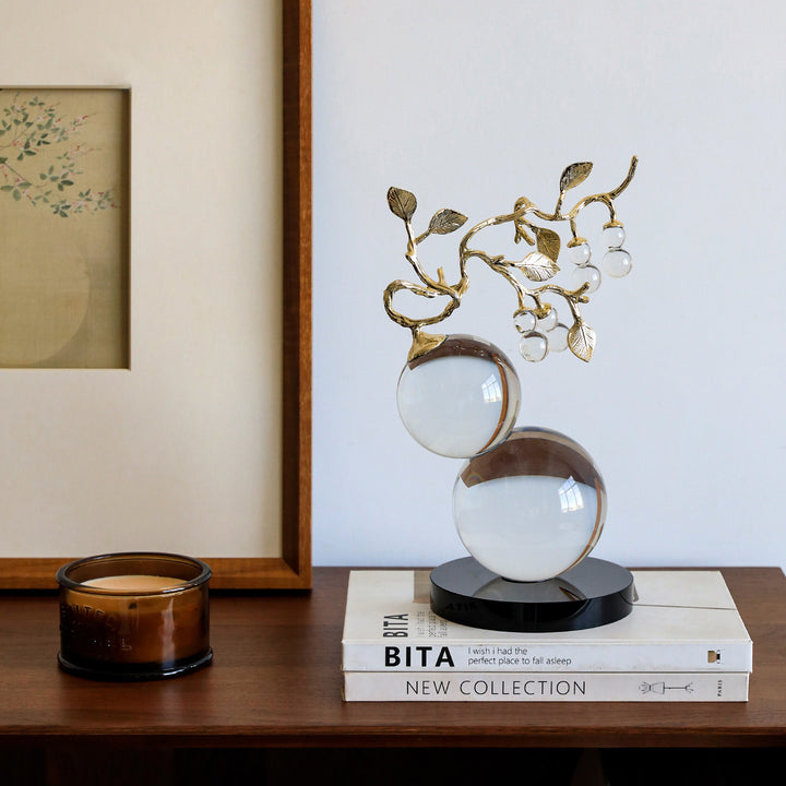 Artistic Botanical Sculpture