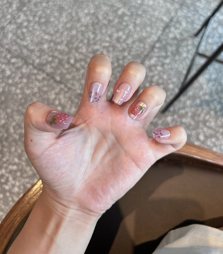 Artistic Floral Press-On Nails Bowlift 1787395011