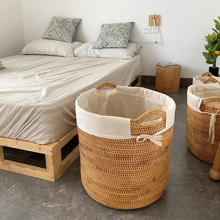 Women Elegant hand-woven basket with practical handles Bowlift
