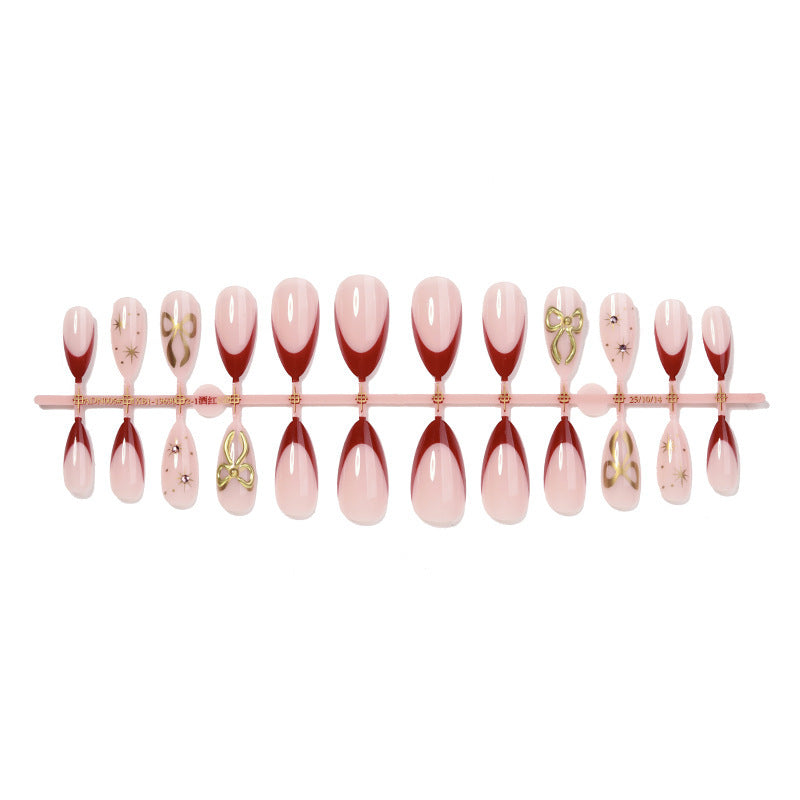 Artful nail set with glitter and heart design Bowlift