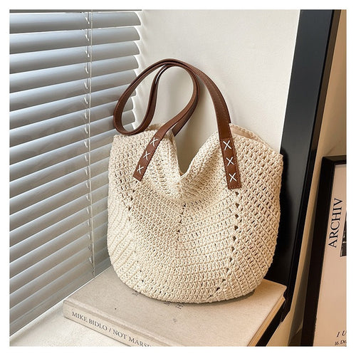 Shoulder Bag Made of Hand-Woven Straw Mix Bowlift
