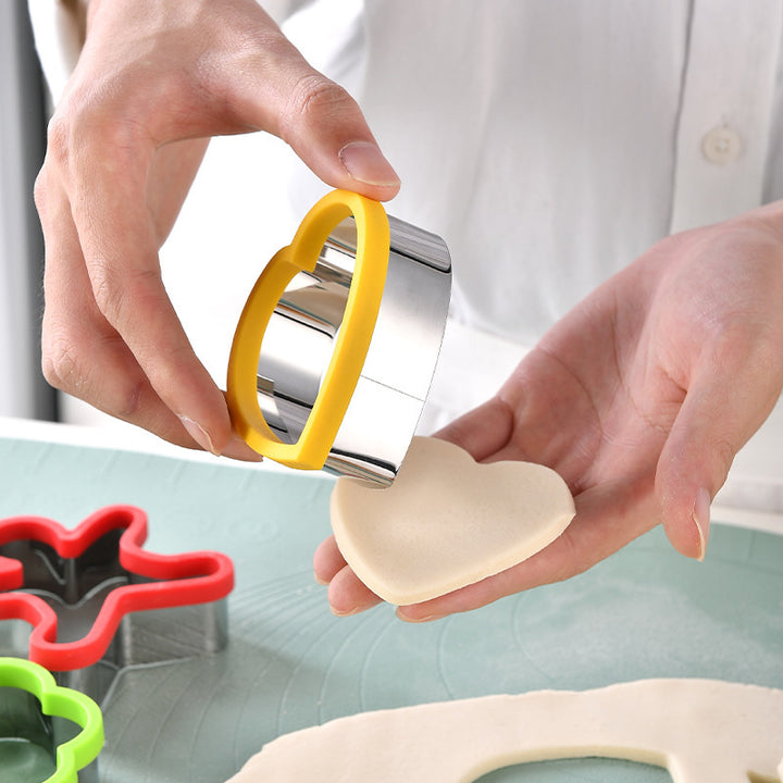 Silicone cookie cutter set for creative cookie decoration Bowlift