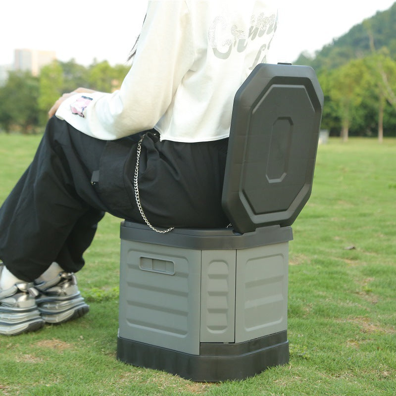 Portable camping composting toilet with detachable waste container Bowlift