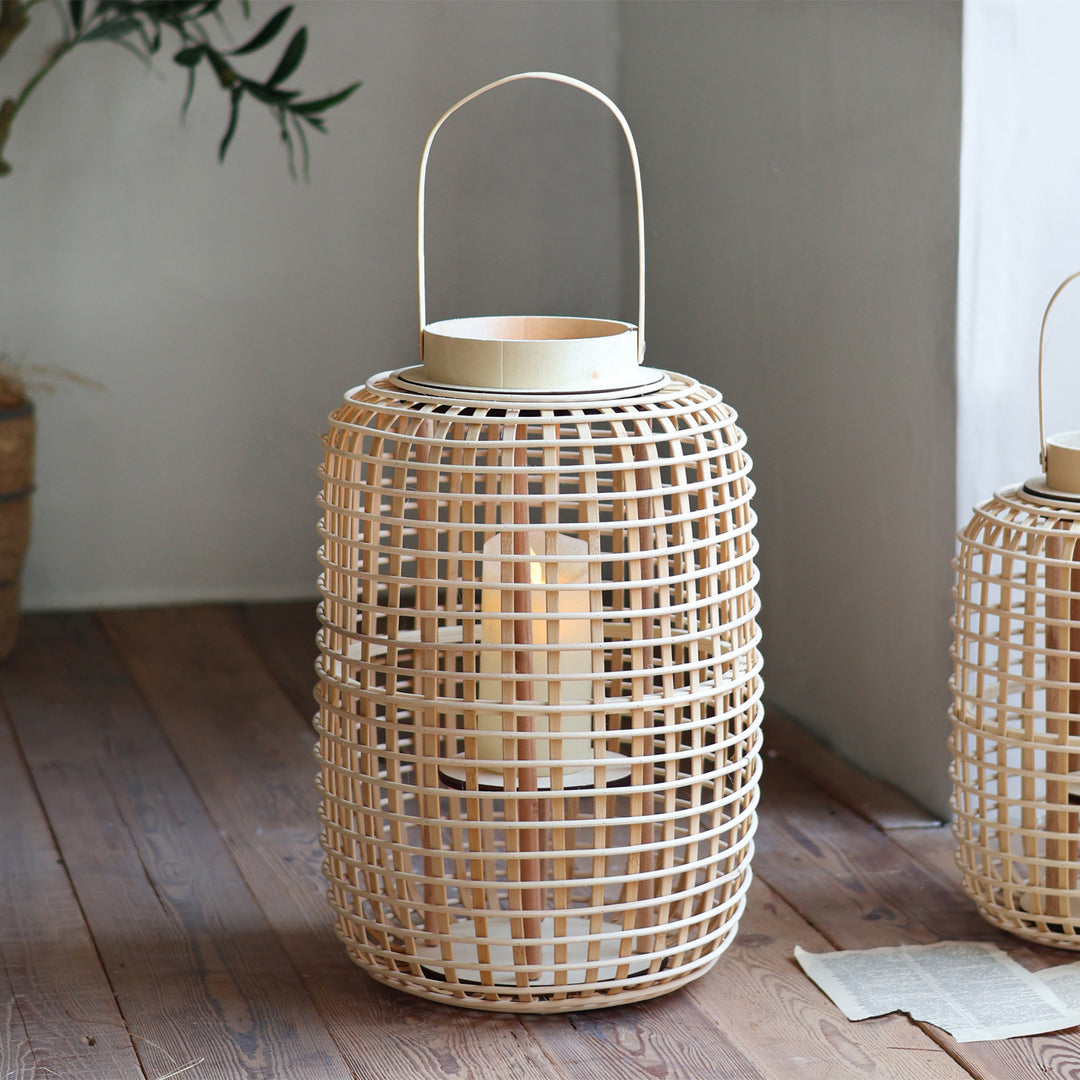 Handcrafted Lantern Bowlift