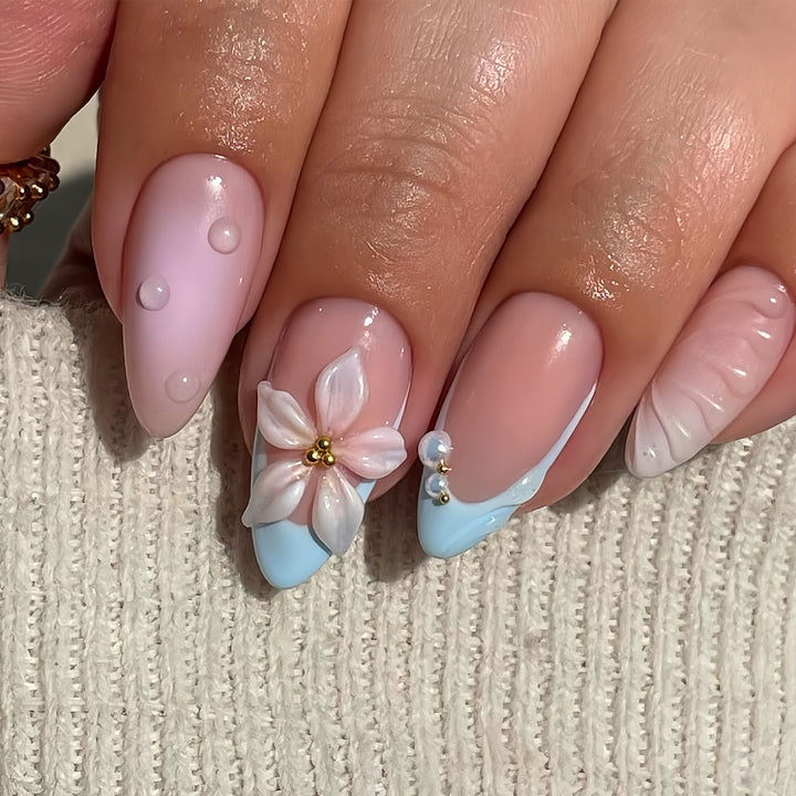 Artistic Floral Design Press-On Nail Set Bowlift